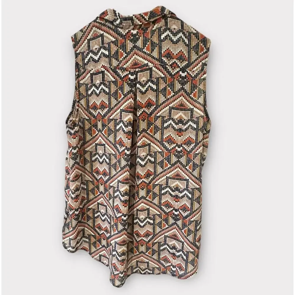 H&M Wonens Blouse Top Button Up Sleeveless Geometric Pattern Multicolor Size 12 - Picture 3 of 12